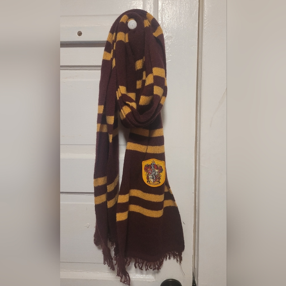 Gryffindor Maroon and Gold Knit Scarf